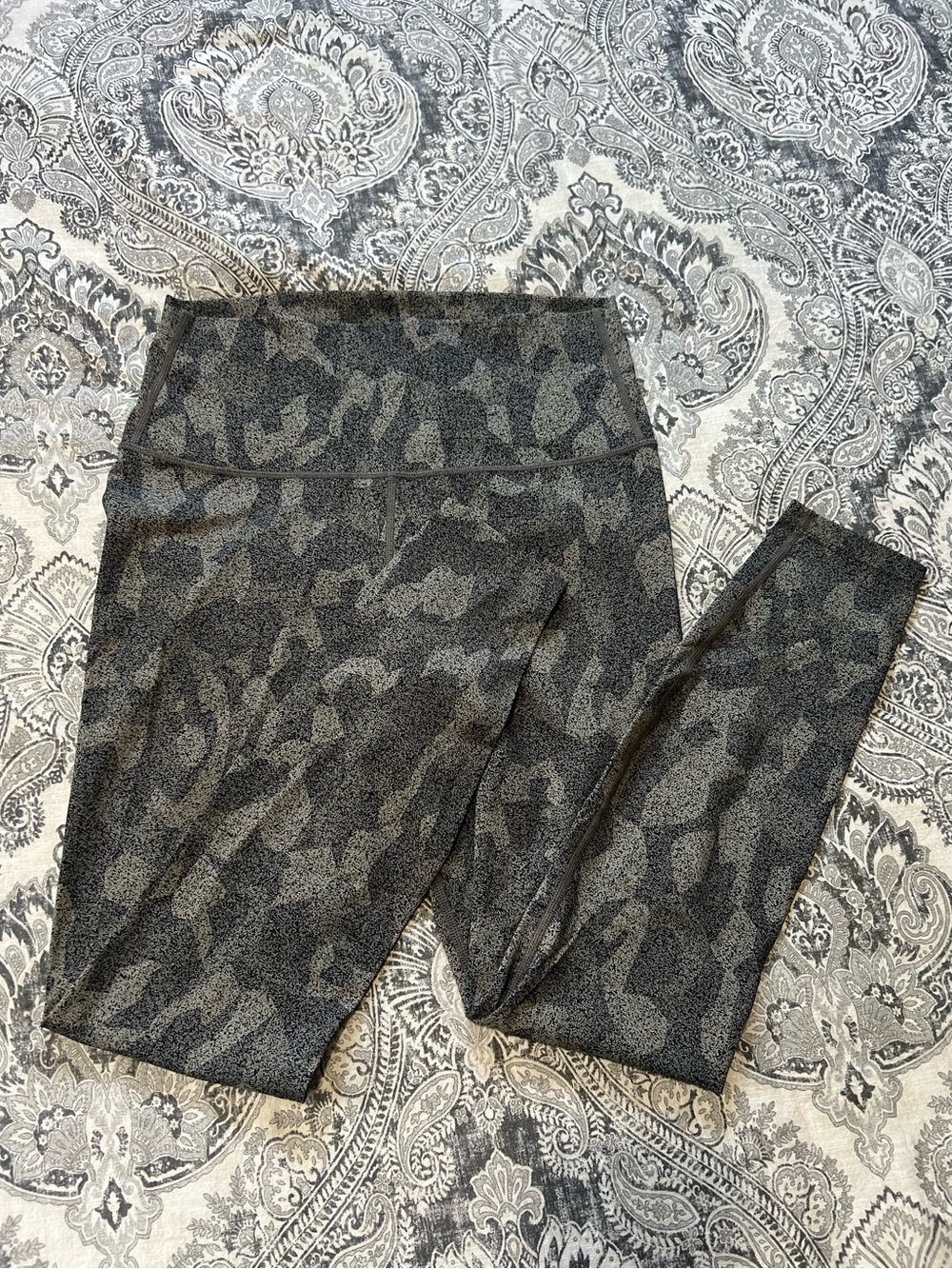Varley Speckled Gray Performance Leggings